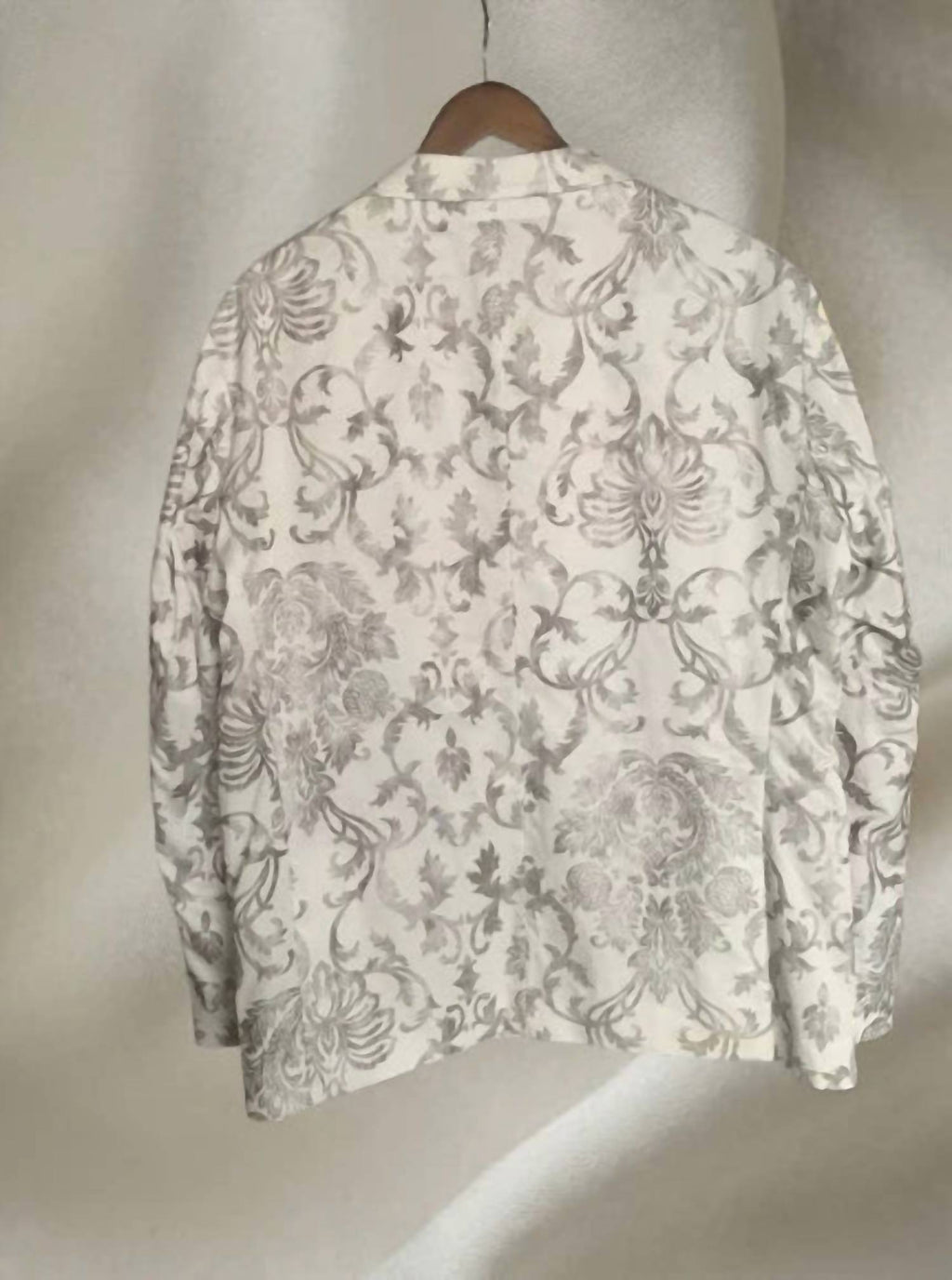 Embroidered Sport Blazer - L / White And Gray - Men > Suits & Blazers > Sport Coats & Blazers